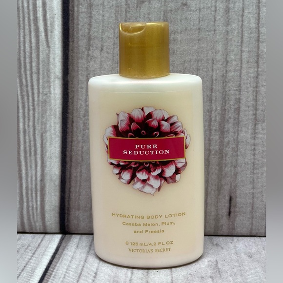 Victoria's Secret Pure Seduction Hydrating Body Lotion 4.2 fl oz - Picture 1 of 2